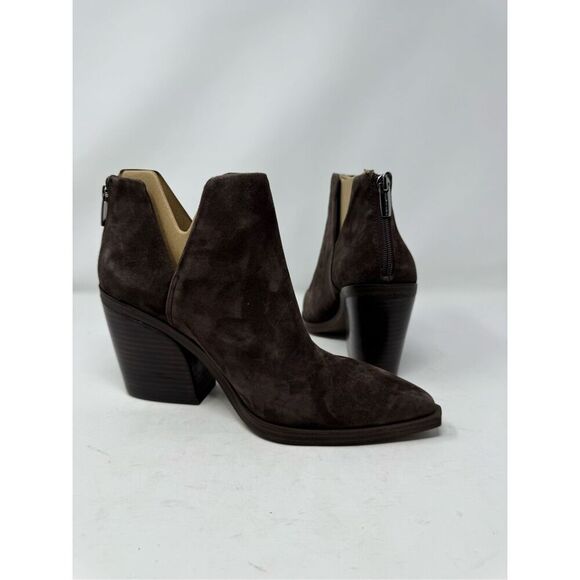 Vince Camuto Gigietta Suede Back Zip Chelsea Booties Brown Size 7.5 NWOB - Picture 3 of 14